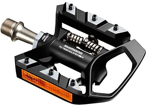 Pédales semi-automatiques Shimano XT PD-T 8000. Une face pour utilisation sans cale.