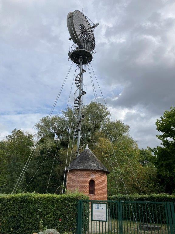 Eolienne à Esvres
